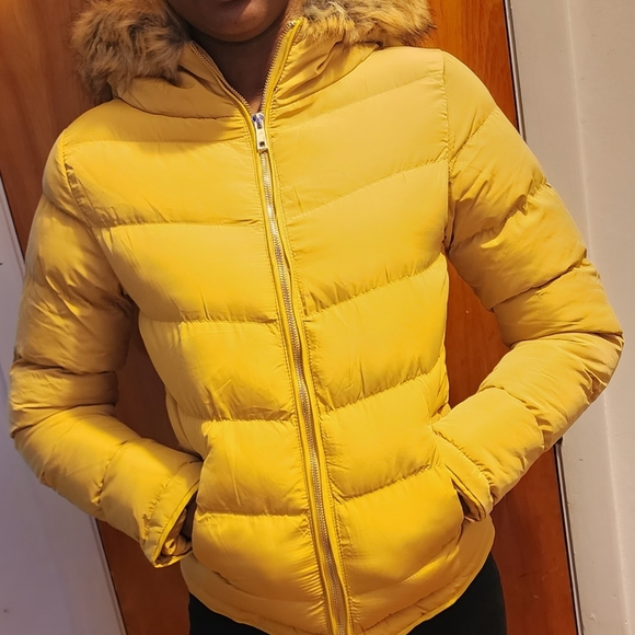 Puffer Jacket - Picture 1 of 2